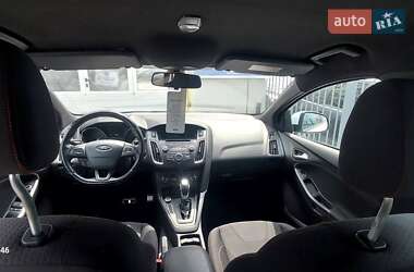 Хетчбек Ford Focus 2018 в 