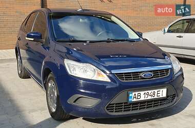 Хетчбек Ford Focus 2011 в 