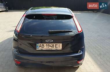 Хетчбек Ford Focus 2011 в 