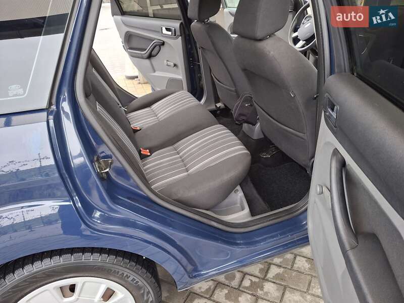 Універсал Ford Focus 2010 в Ужгороді