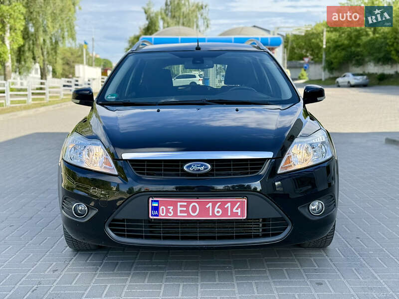 Ford Focus 2011