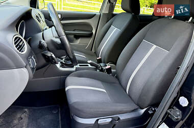 Універсал Ford Focus 2011 в 