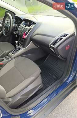 Универсал Ford Focus 2012 в 
