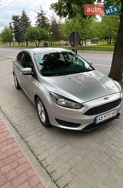 Седан Ford Focus 2016 в 
