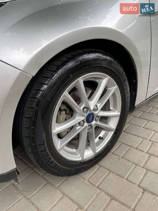 Седан Ford Focus 2016 в Могилев-Подольске