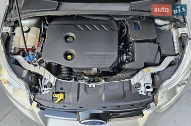 Седан Ford Focus 2011 в 