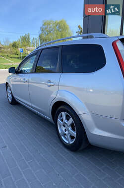 Универсал Ford Focus 2009 в 