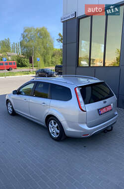 Универсал Ford Focus 2009 в 