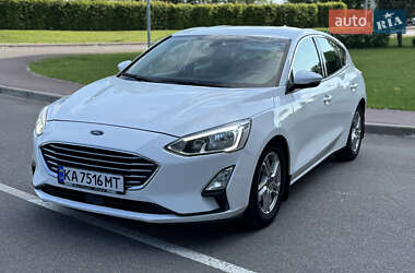 Хэтчбек Ford Focus 2018 в 