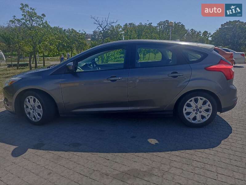 Хэтчбек Ford Focus 2011 в Запорожье