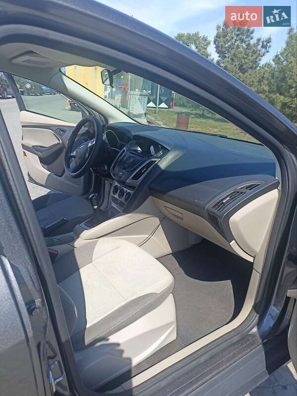 Хэтчбек Ford Focus 2011 в Запорожье