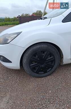 Универсал Ford Focus 2009 в 