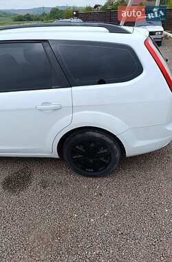 Универсал Ford Focus 2009 в 