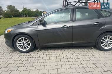 Хетчбек Ford Focus 2015 в 