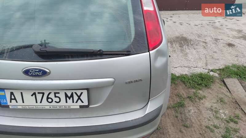 Хэтчбек Ford Focus 2006 в Киеве