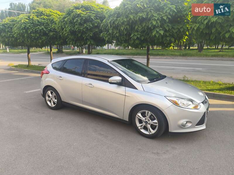 Хэтчбек Ford Focus 2013 в Днепре