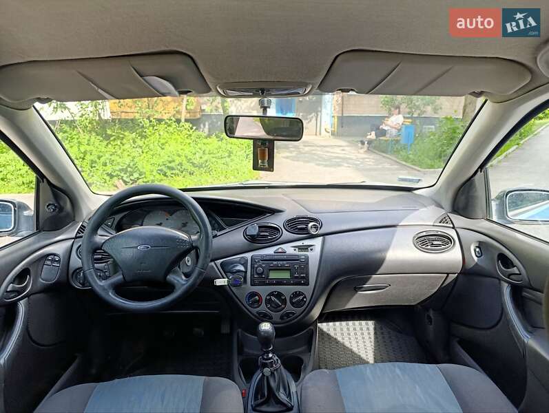Хэтчбек Ford Focus 2002 в Харькове