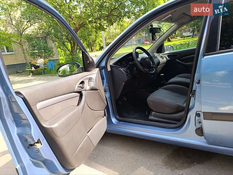 Хэтчбек Ford Focus 2002 в Харькове