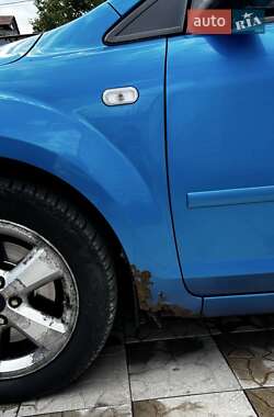 Хэтчбек Ford Focus 2004 в 