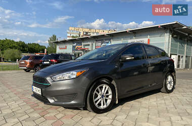 Хетчбек Ford Focus 2016 в Дніпрі