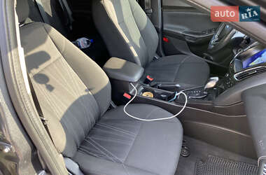 Хэтчбек Ford Focus 2016 в 