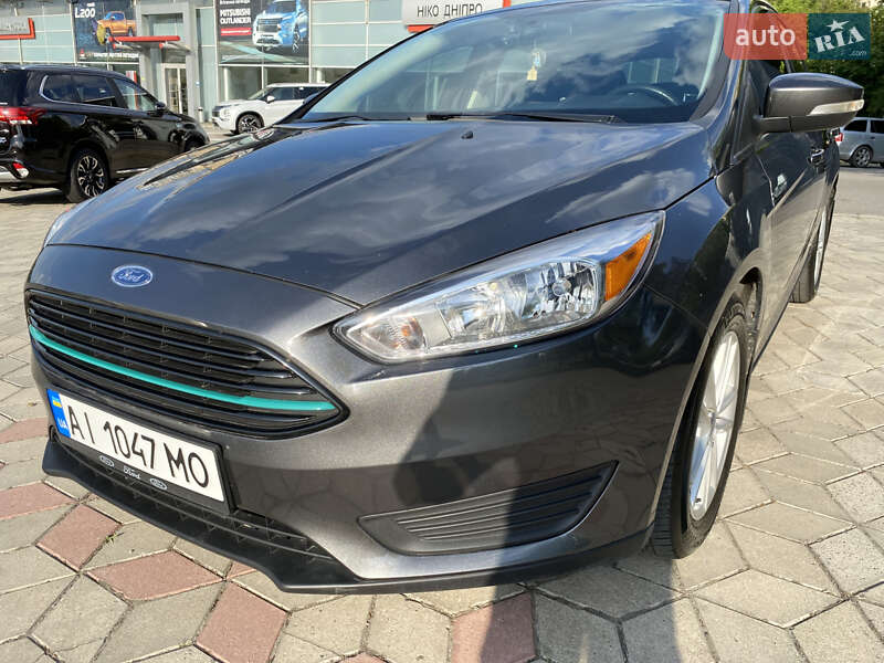 Хэтчбек Ford Focus 2016 в Днепре