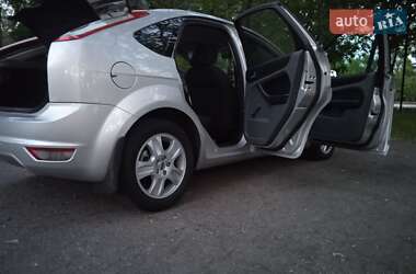 Хетчбек Ford Focus 2008 в 