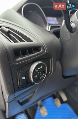 Универсал Ford Focus 2014 в 