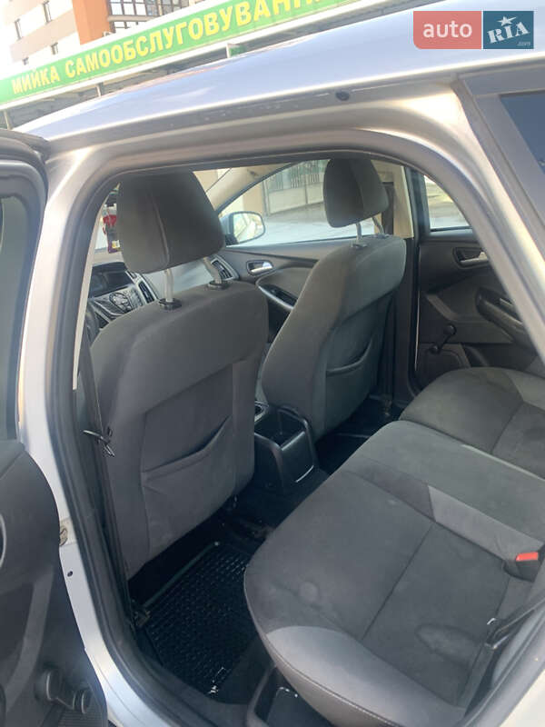 Універсал Ford Focus 2013 в Івано-Франківську