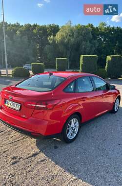 Седан Ford Focus 2016 в 