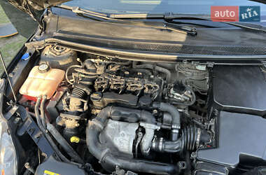 Хэтчбек Ford Focus 2008 в 
