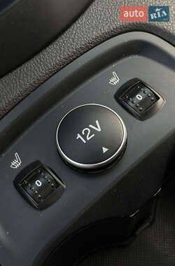 Хэтчбек Ford Focus 2013 в 
