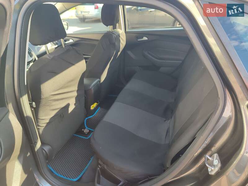 Седан Ford Focus 2016 в Полтаве фото 10 Седан Ford Focus 2016 в Полтаве