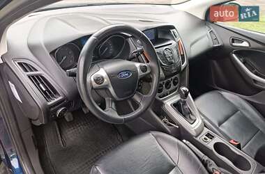 Седан Ford Focus 2011 в 