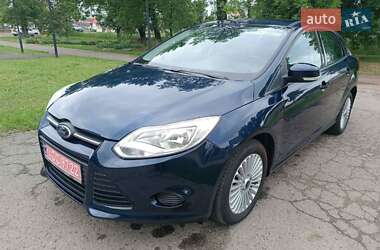 Седан Ford Focus 2011 в 