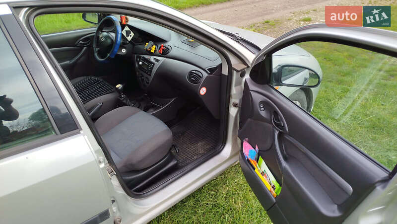 Универсал Ford Focus 2002 в Бродах
