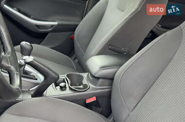 Универсал Ford Focus 2012 в 