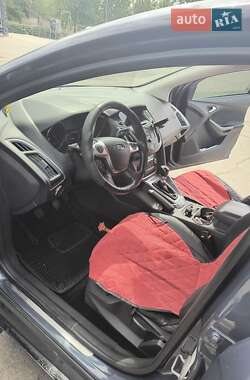Универсал Ford Focus 2013 в 