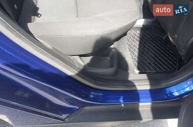 Хэтчбек Ford Focus 2015 в 