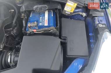 Хэтчбек Ford Focus 2015 в 