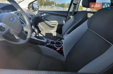 Хетчбек Ford Focus 2014 в 