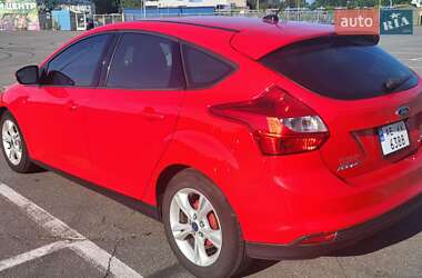 Хетчбек Ford Focus 2014 в Дніпрі