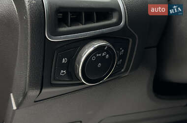 Хэтчбек Ford Focus 2014 в 