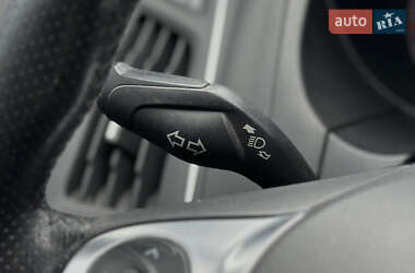 Хэтчбек Ford Focus 2014 в 