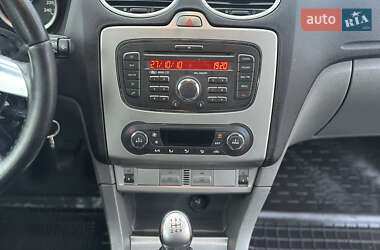Универсал Ford Focus 2010 в 