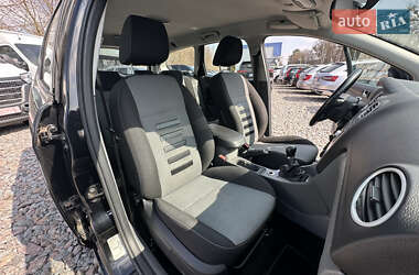 Універсал Ford Focus 2011 в 