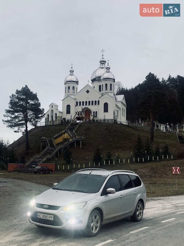 Универсал Ford Focus 2009 в Жовкве
