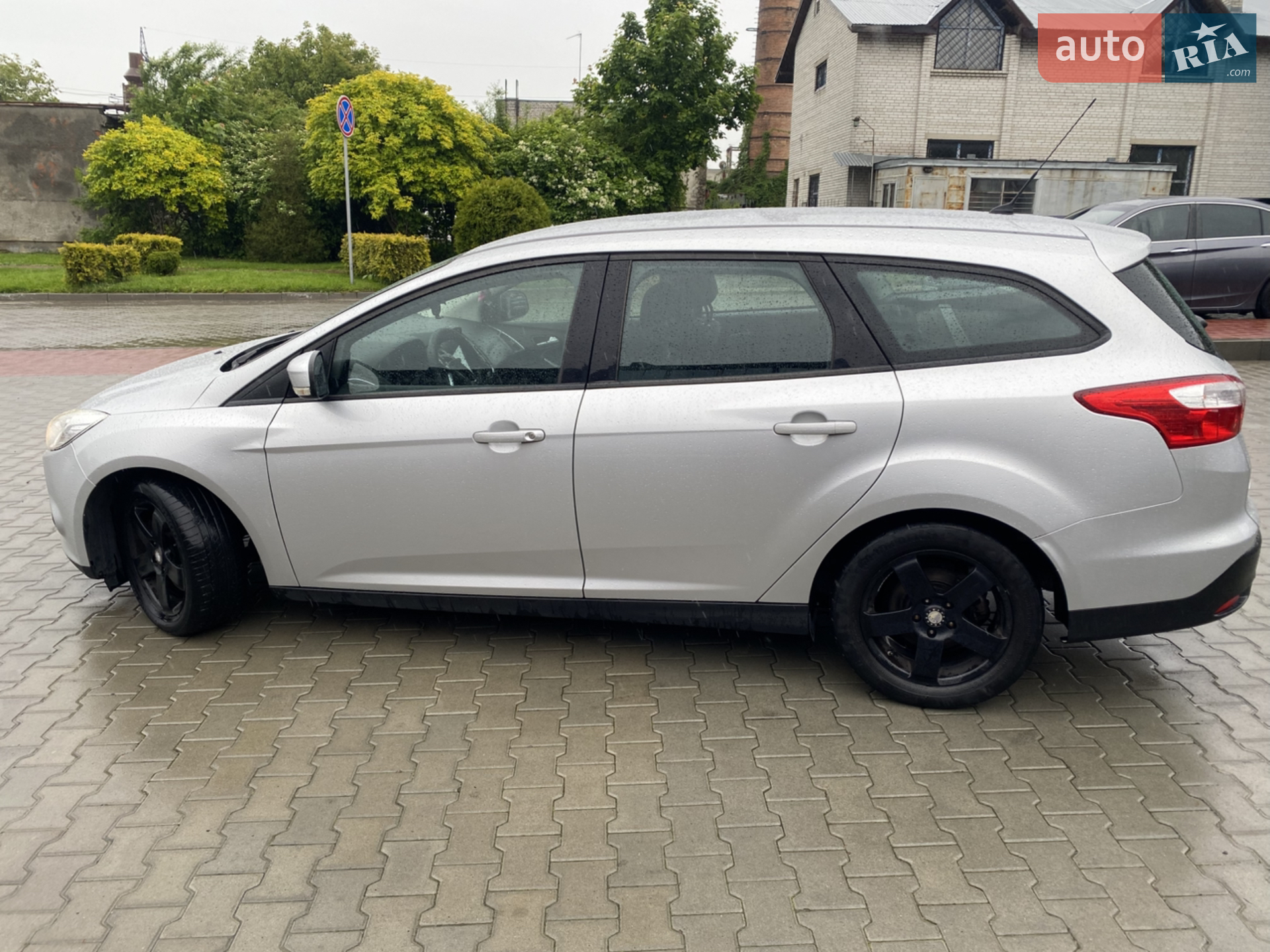 2011 Ford Focus - мініатюра 9