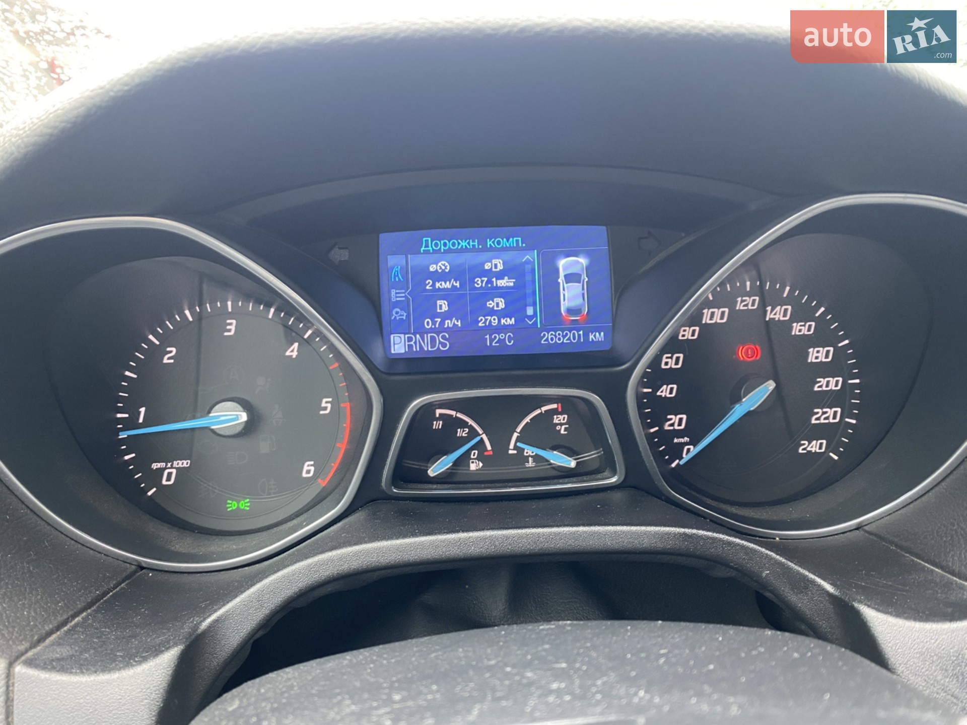 2011 Ford Focus - мініатюра 16