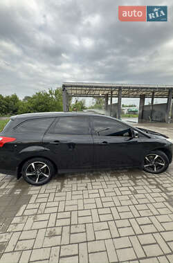 Універсал Ford Focus 2011 в 